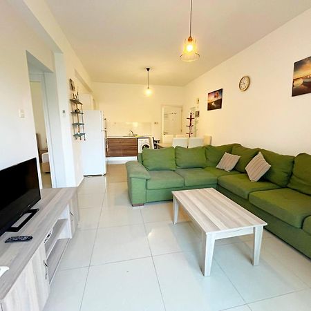 Quitet Two Bedroom Apartment With Private Garden Lukomorye D2 Karavas  المظهر الخارجي الصورة