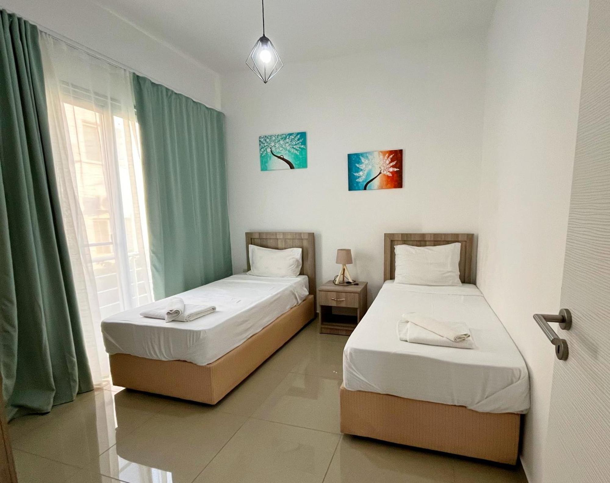 Quitet Two Bedroom Apartment With Private Garden Lukomorye D2 Karavas  المظهر الخارجي الصورة