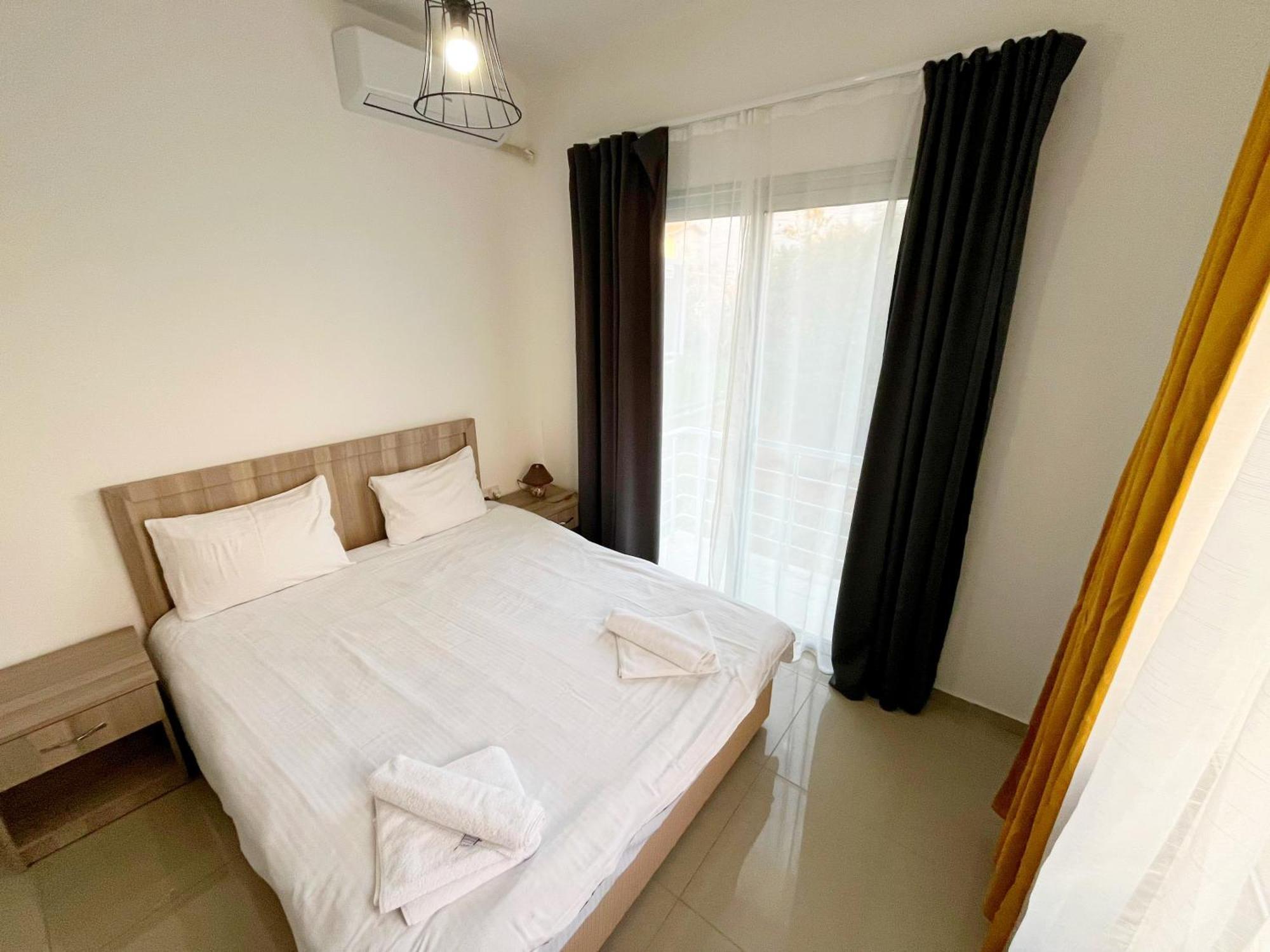Quitet Two Bedroom Apartment With Private Garden Lukomorye D2 Karavas  المظهر الخارجي الصورة
